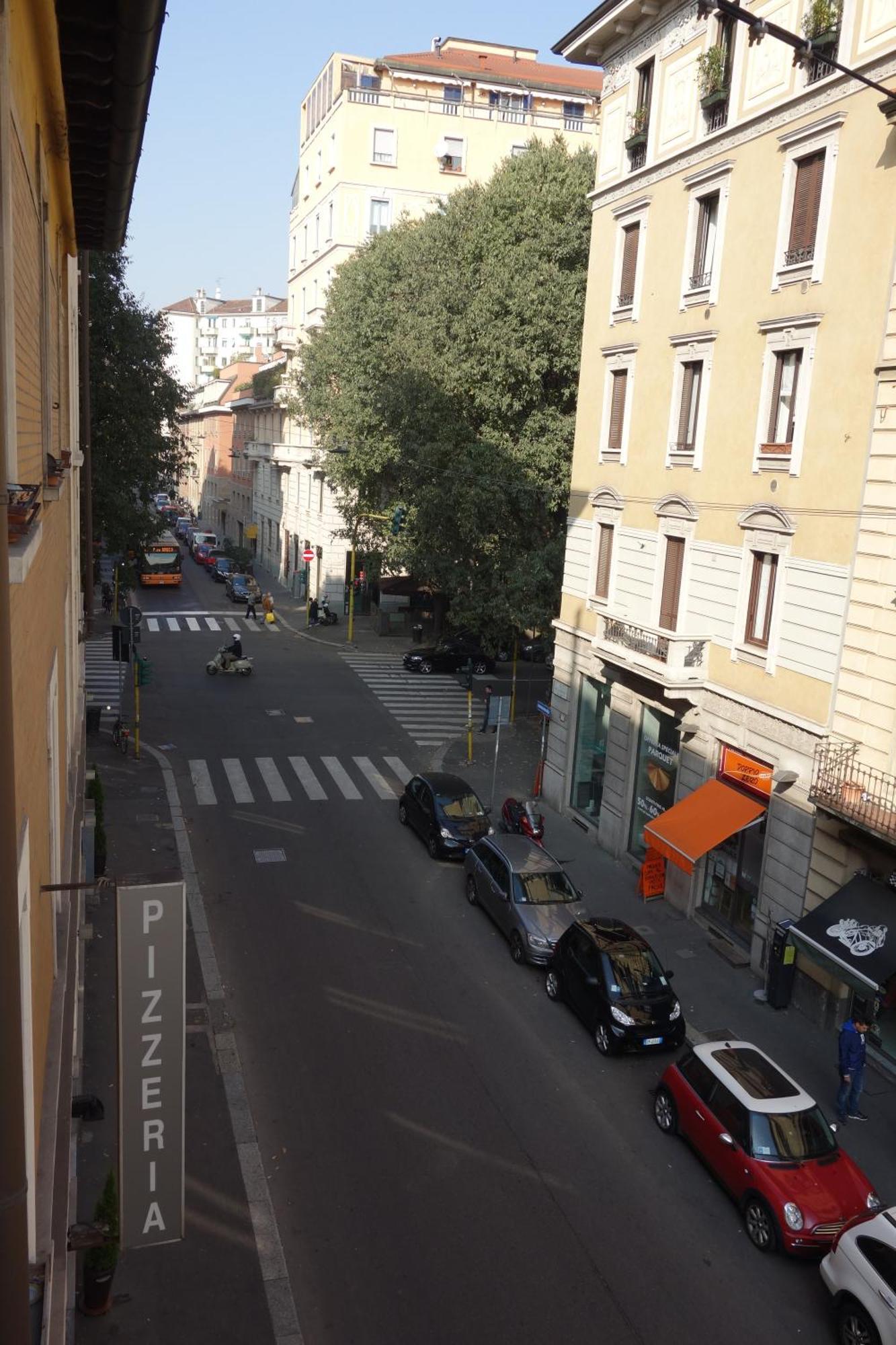 Charming Milanese Aparment Lägenhet Exteriör bild